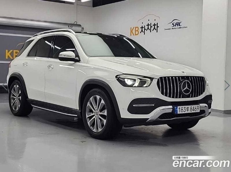 Mercedes Benz GLE-Class GLE300d 4MATIC