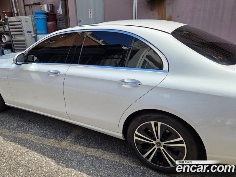 Mercedes Benz E-Class E250 Avantgarde