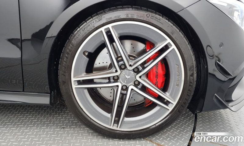 Mercedes Benz CLA-Class AMG CLA 45 S 4MATIC+