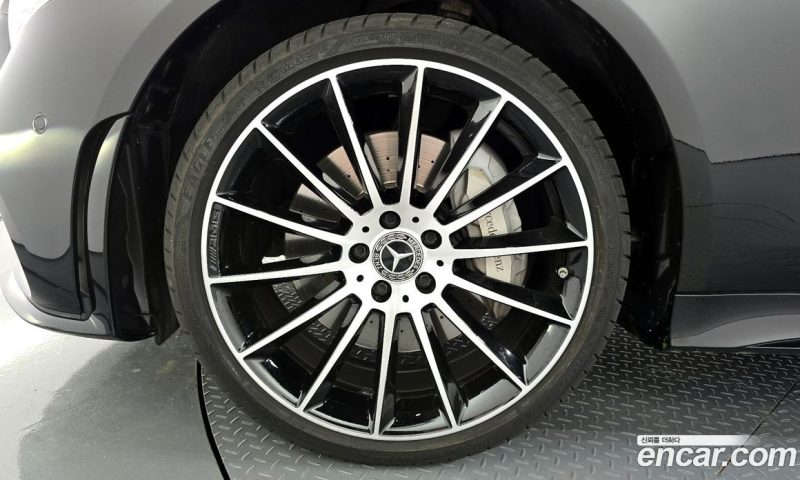 Mercedes Benz CLS-Class CLS450 4MATIC AMG Line