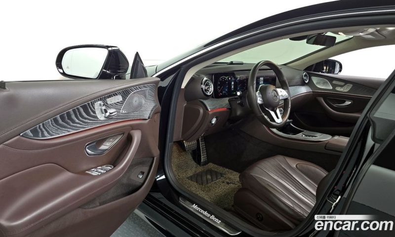 Mercedes Benz CLS-Class CLS450 4MATIC AMG Line