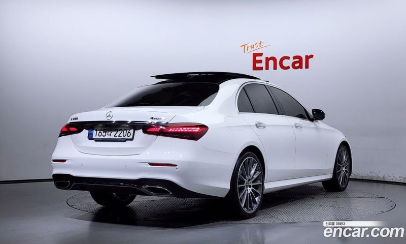 Mercedes Benz E-Class E350 4MATIC AMG Line
