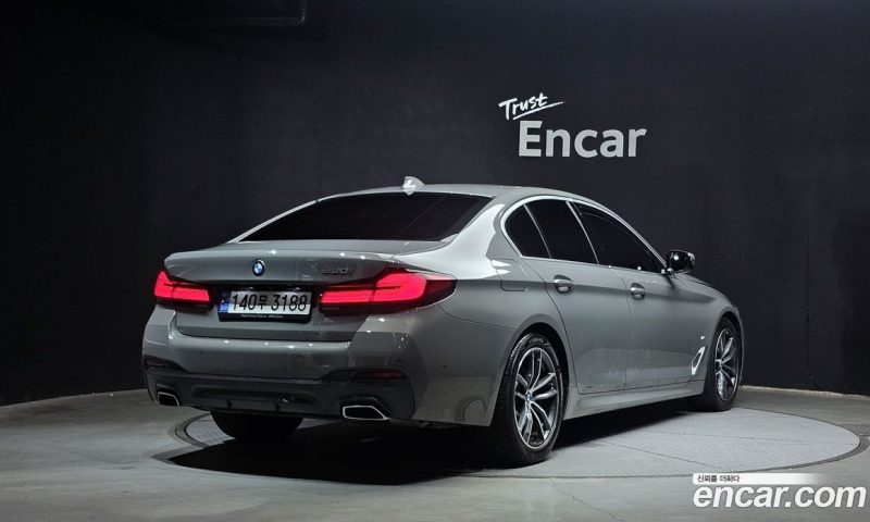 BMW 5-Series i520 M Sport