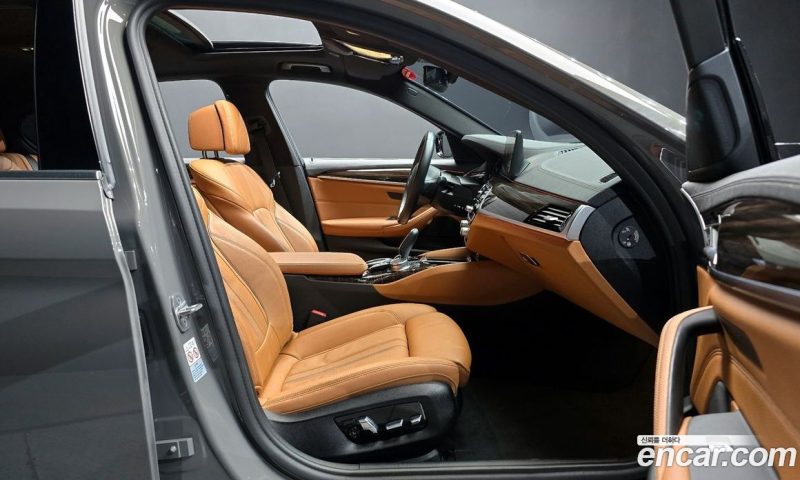 BMW 5-Series i520 M Sport