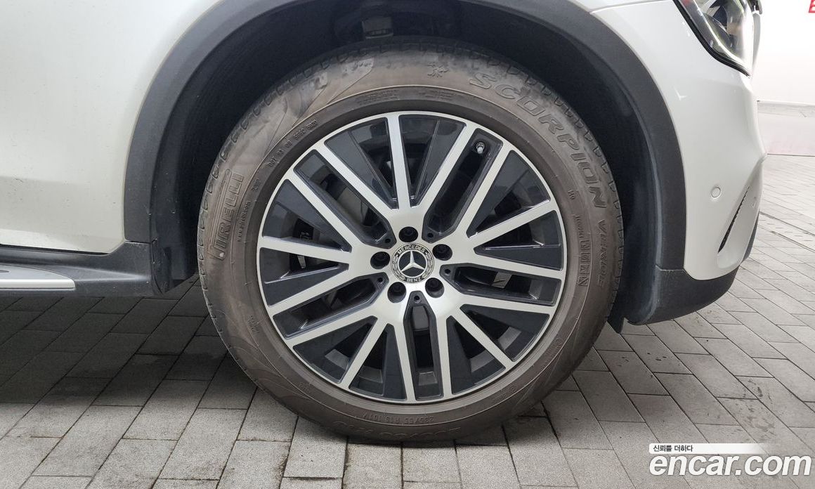 Mercedes Benz GLC-Class GLC220 D 4MATIC