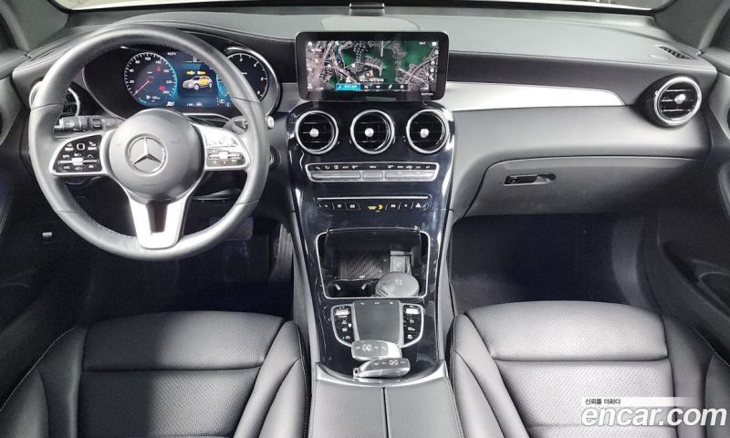 Mercedes Benz GLC-Class GLC220 D 4MATIC