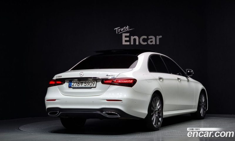 Mercedes Benz E-Class E350 4MATIC AMG Line