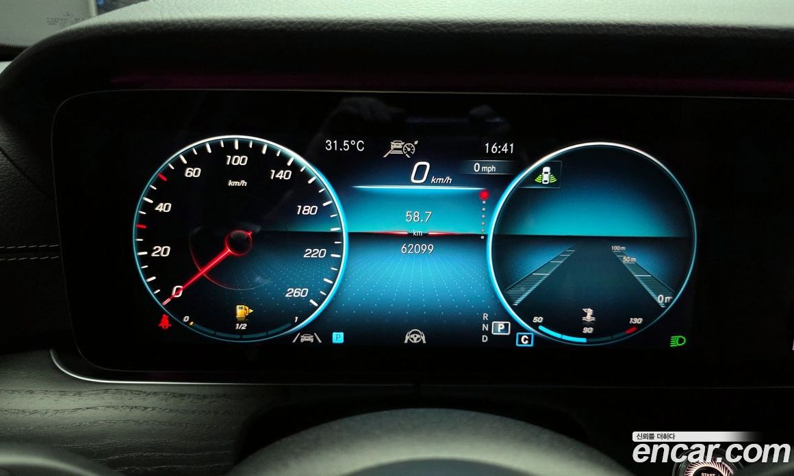 Mercedes Benz E-Class E220d 4MATIC AMG Line
