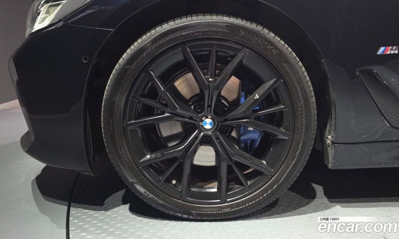 BMW 5-Series i530 xDrive M Sport Package