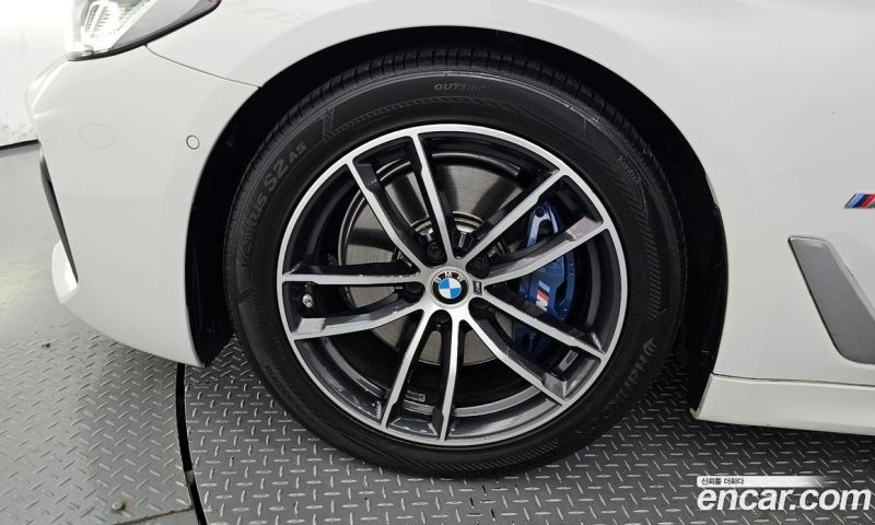 BMW 5-Series i520 M Sport