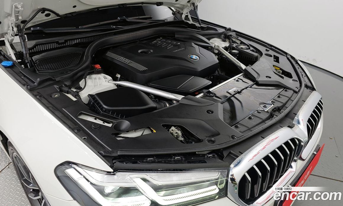 BMW 5-Series i520 M Sport