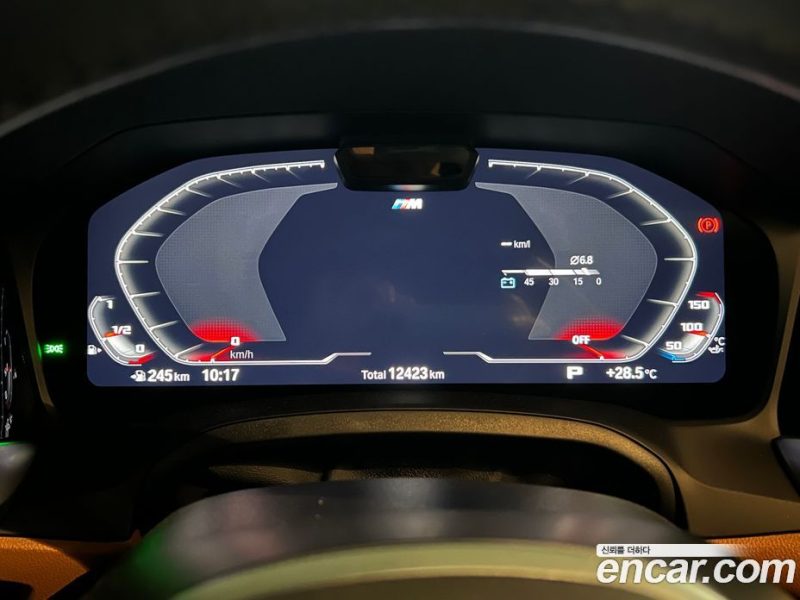 BMW 4-Series M440i xDrive Performance Coupe