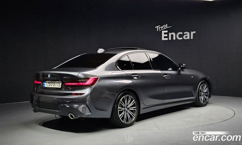 BMW 3-Series i320 M Sport