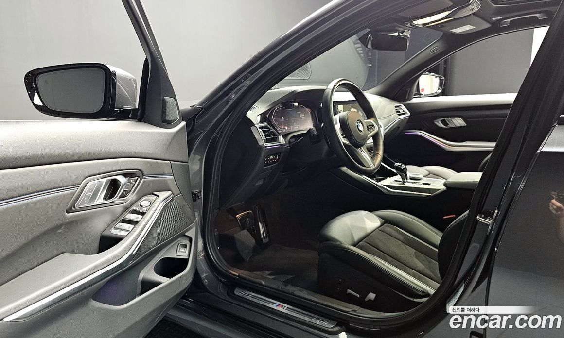 BMW 3-Series i320 M Sport