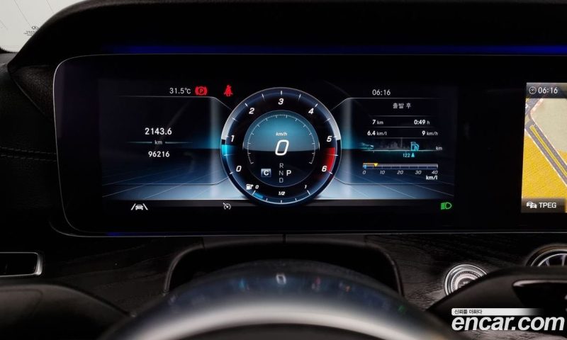 Mercedes Benz E-Class E220d Cabriolet