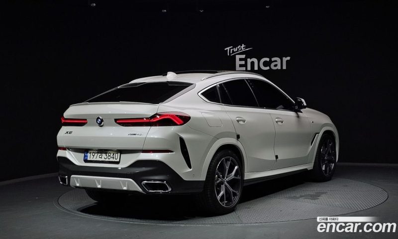 BMW X6 xDrive40i M Sport