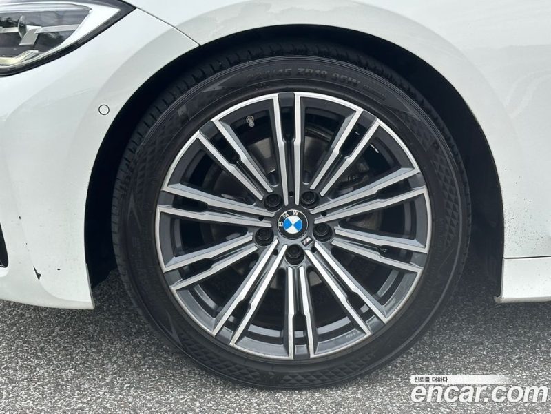 BMW 3-Series i320 M Sport