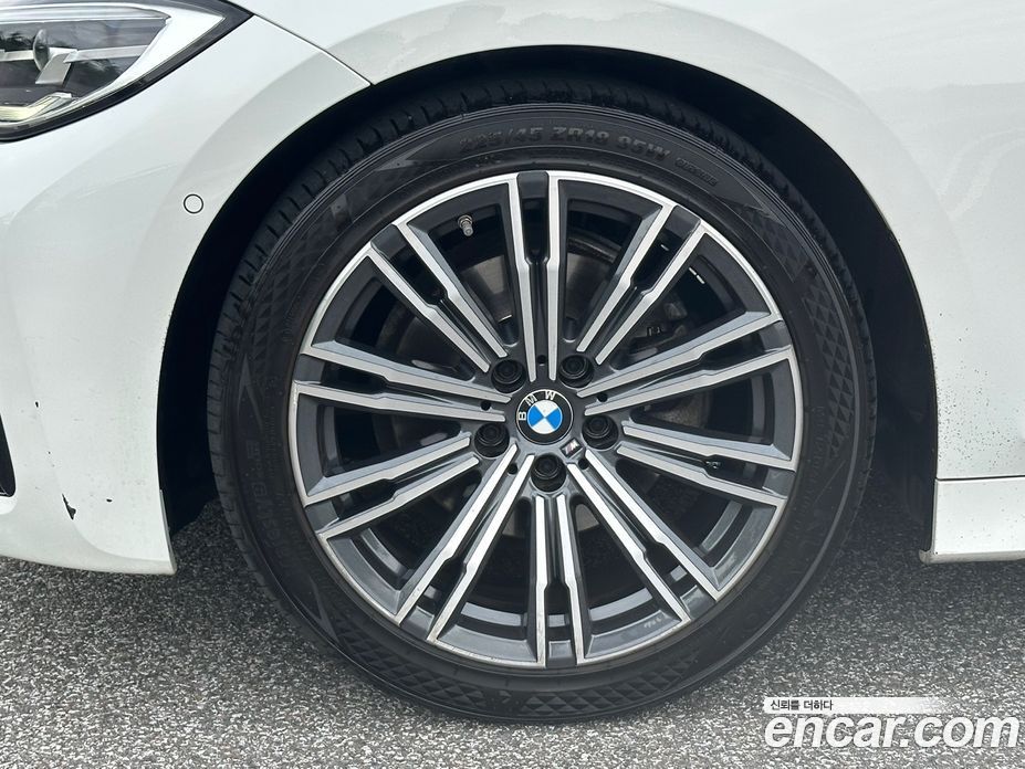 BMW 3-Series i320 M Sport