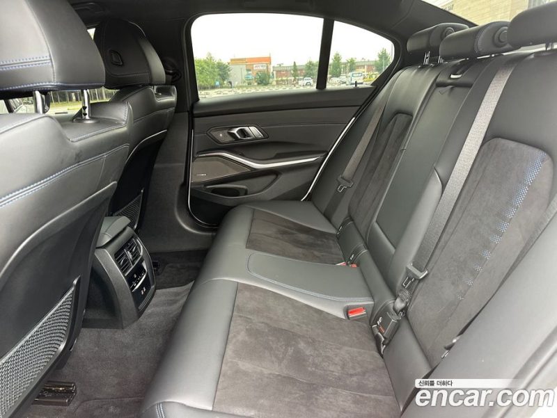 BMW 3-Series i320 M Sport