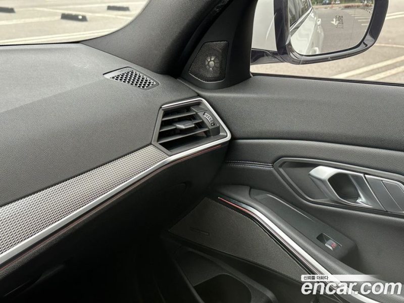 BMW 3-Series i320 M Sport