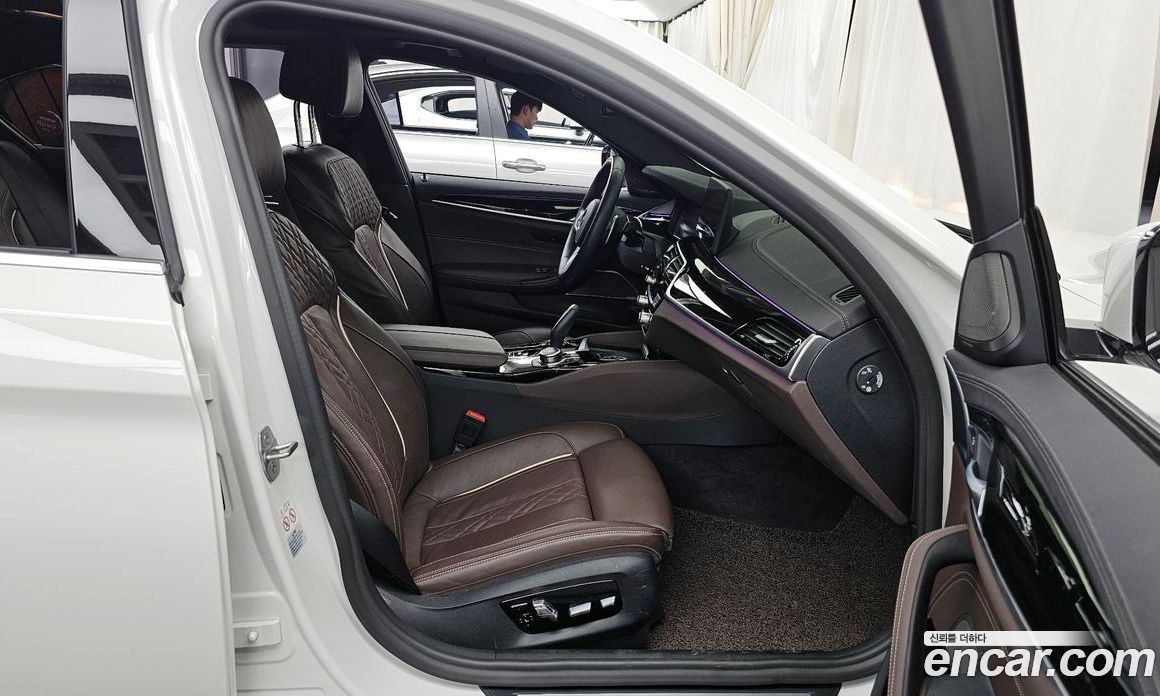 BMW 5-Series i530 M Sport Package