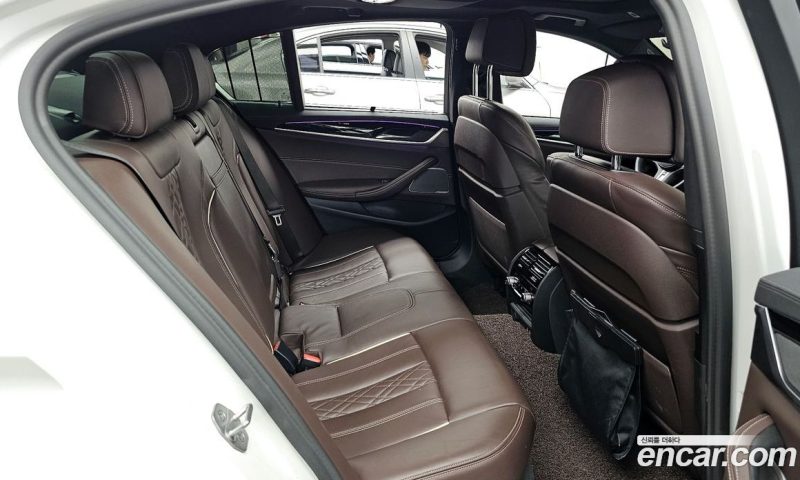 BMW 5-Series i530 M Sport Package