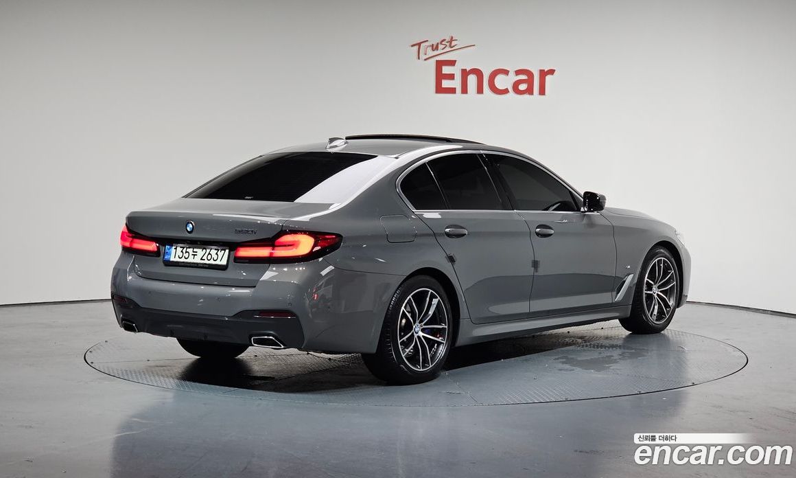 BMW 5-Series i520 M Sport