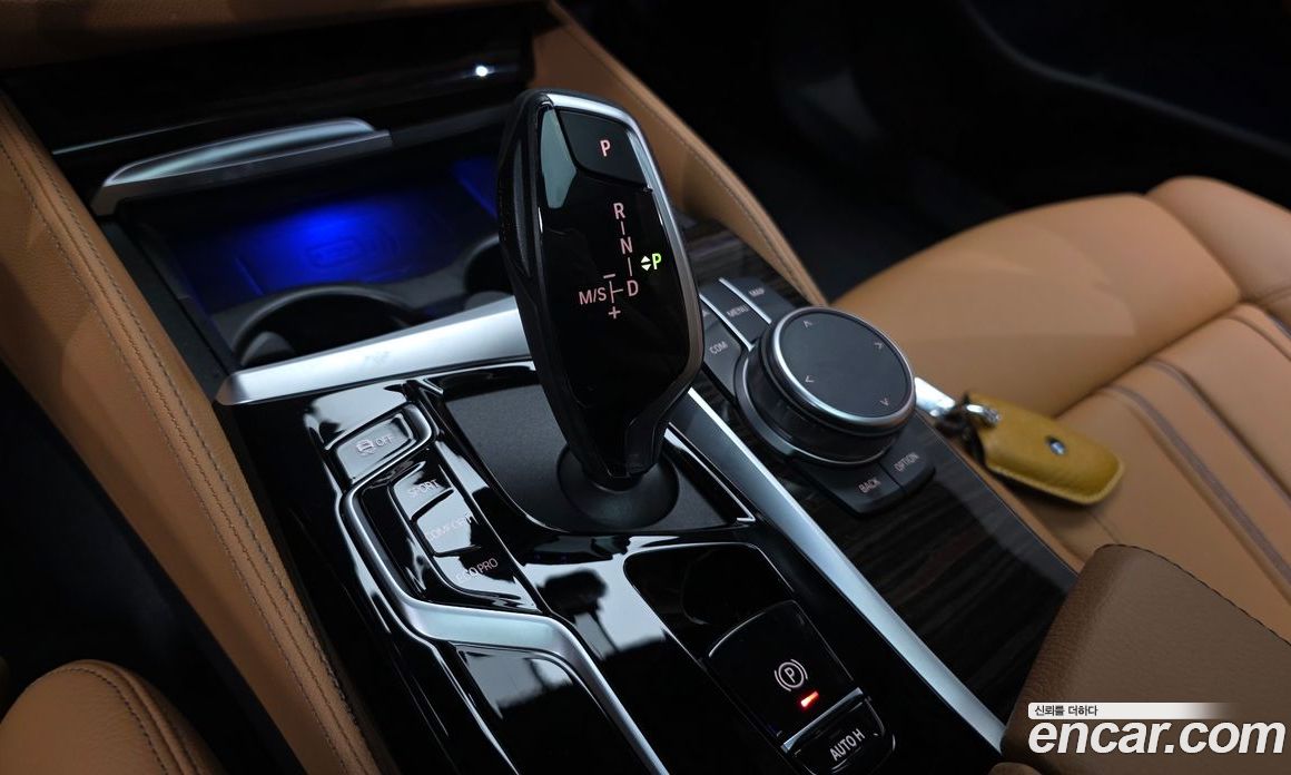 BMW 5-Series i520 M Sport