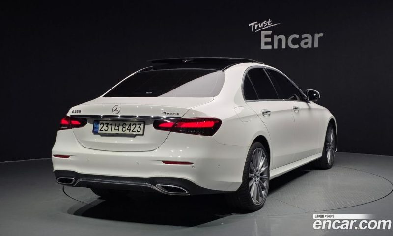 Mercedes Benz E-Class E350 4MATIC AMG Line