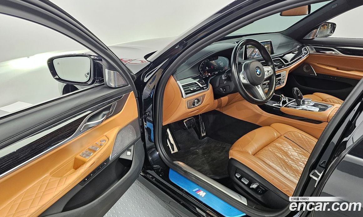 BMW 7-Series 740Li xDrive M Sport Package