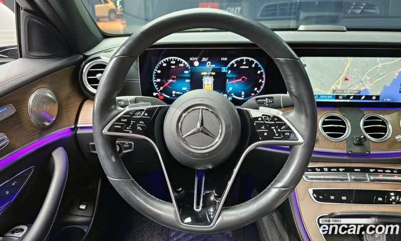 Mercedes Benz E-Class E250 Exclusive