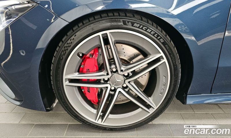 Mercedes Benz CLA-Class AMG CLA 45 S 4MATIC+