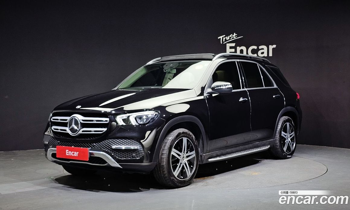 Mercedes Benz GLE-Class GLE300d 4MATIC