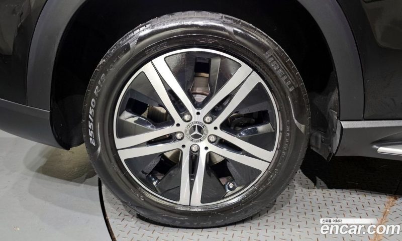Mercedes Benz GLE-Class GLE300d 4MATIC