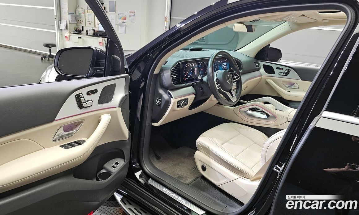 Mercedes Benz GLE-Class GLE300d 4MATIC