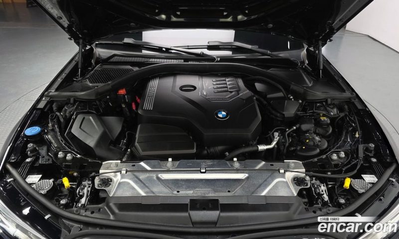 BMW 3-Series i320
