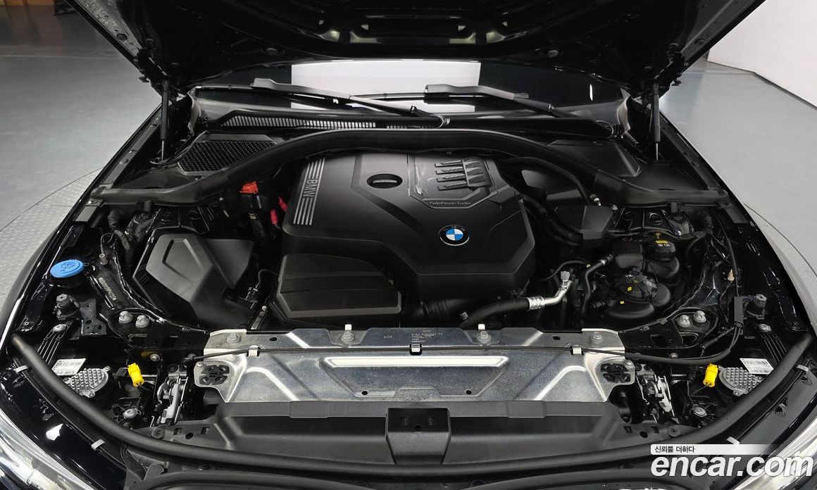 BMW 3-Series i320
