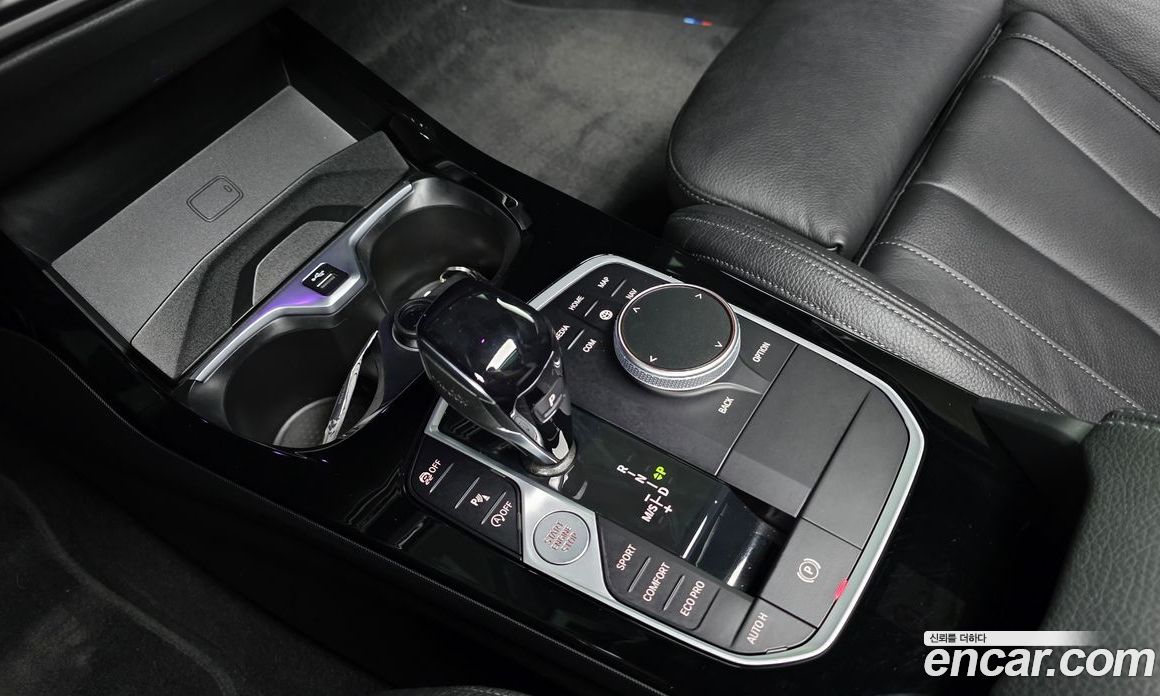BMW 1-Series M135i xDrive Prism