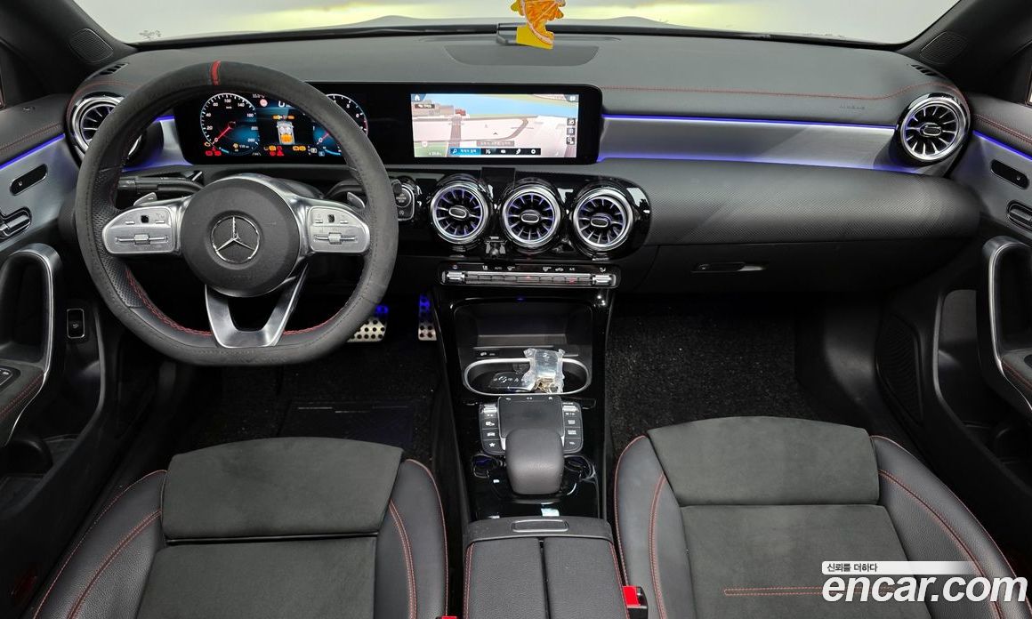 Mercedes Benz CLA-Class CLA250 4MATIC