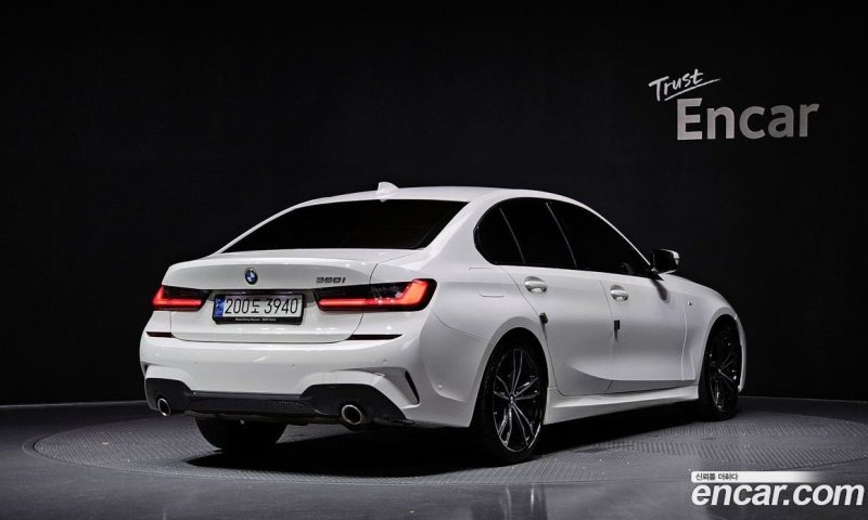 BMW 3-Series i320 M Sport