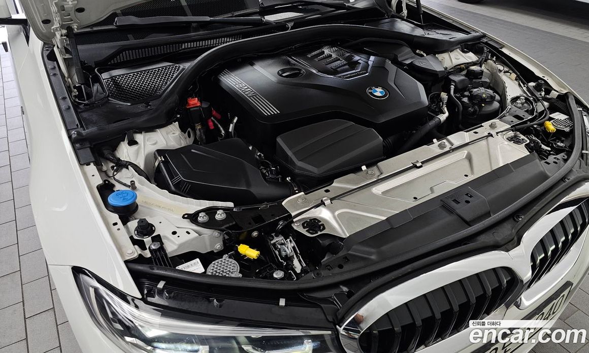 BMW 3-Series i320 M Sport