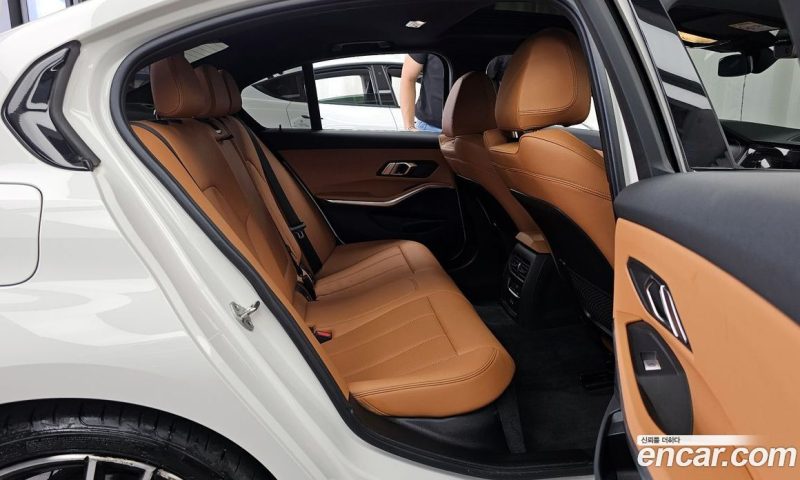 BMW 3-Series i320 M Sport