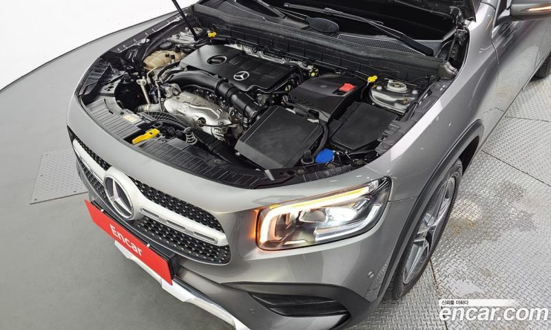 Mercedes Benz GLB-Class GLB250 4MATIC