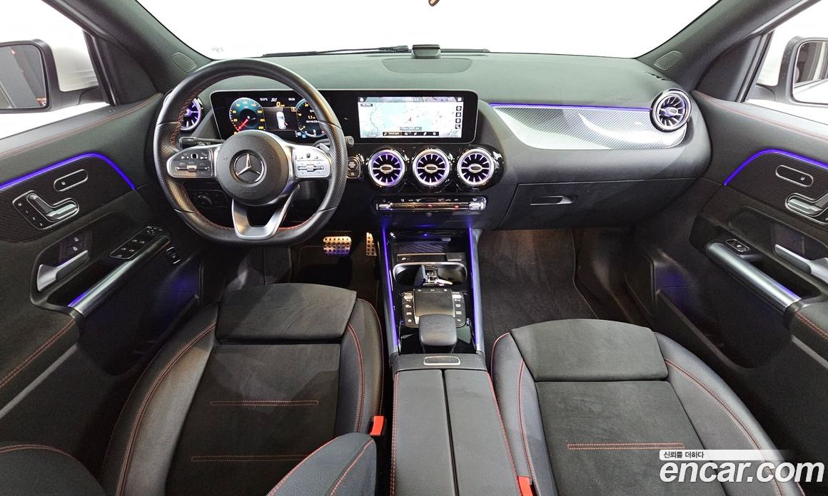 Mercedes Benz GLA-Class GLA250 4MATIC