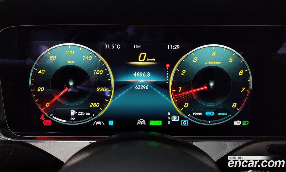 Mercedes Benz E-Class E350 4MATIC AMG Line