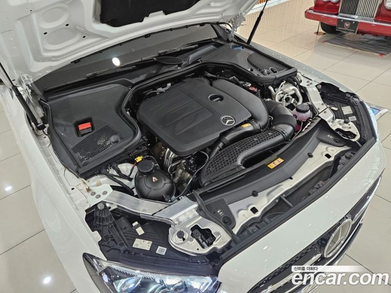 Mercedes Benz E-Class E350 4MATIC AMG Line