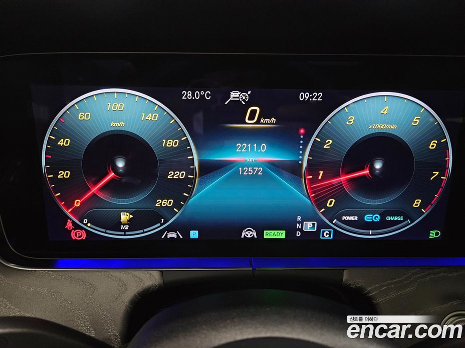 Mercedes Benz E-Class E350 4MATIC AMG Line
