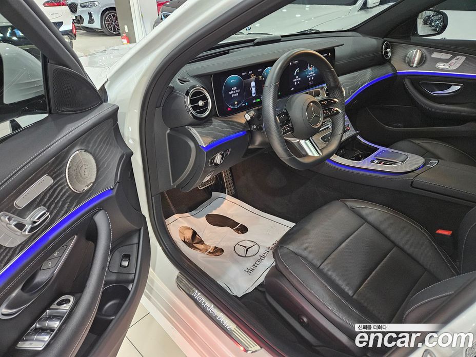 Mercedes Benz E-Class E350 4MATIC AMG Line