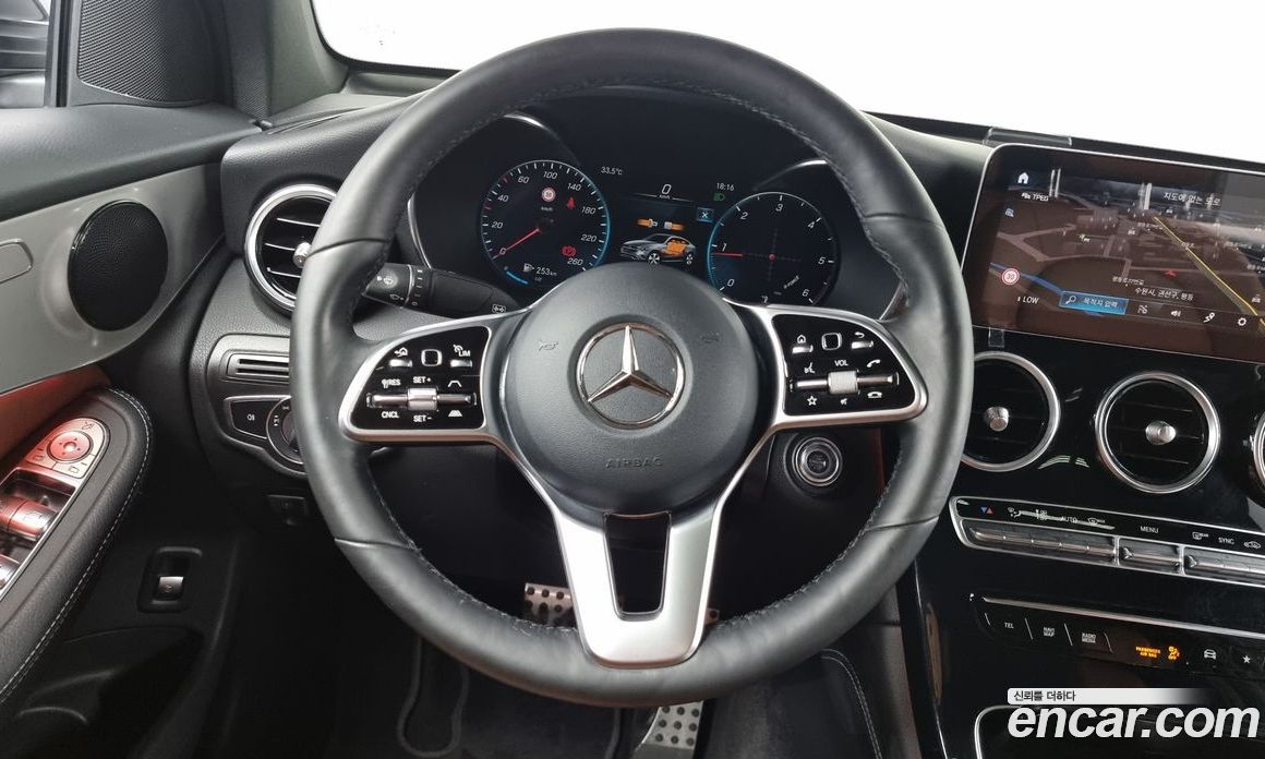 Mercedes Benz GLC-Class GLC220 D 4MATIC Coupe