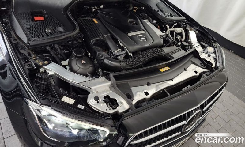 Mercedes Benz E-Class E250 Avantgarde